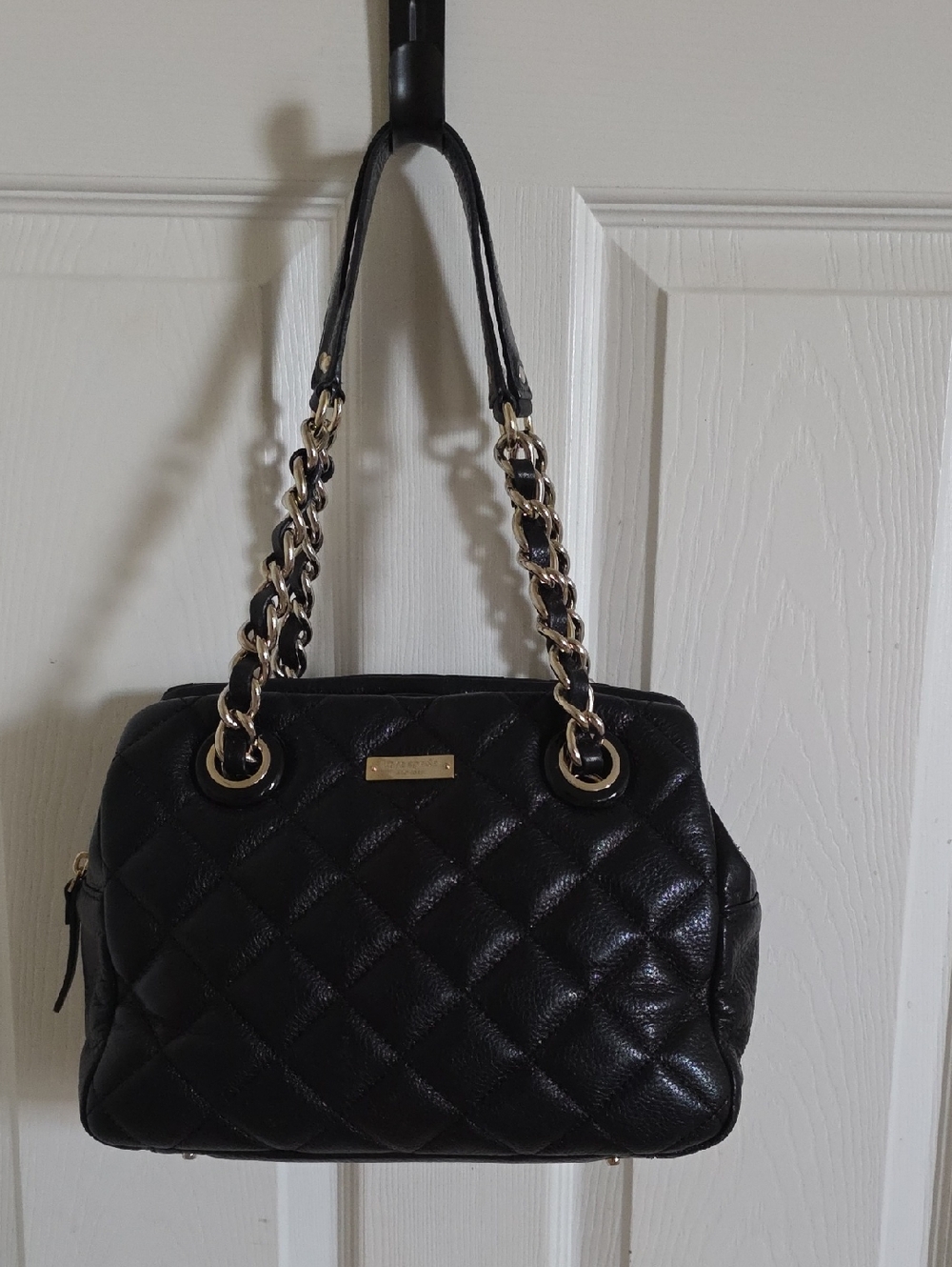 Kate Spade Gold Coast "Elizabeth" Shoulder Black Quilted Bad.